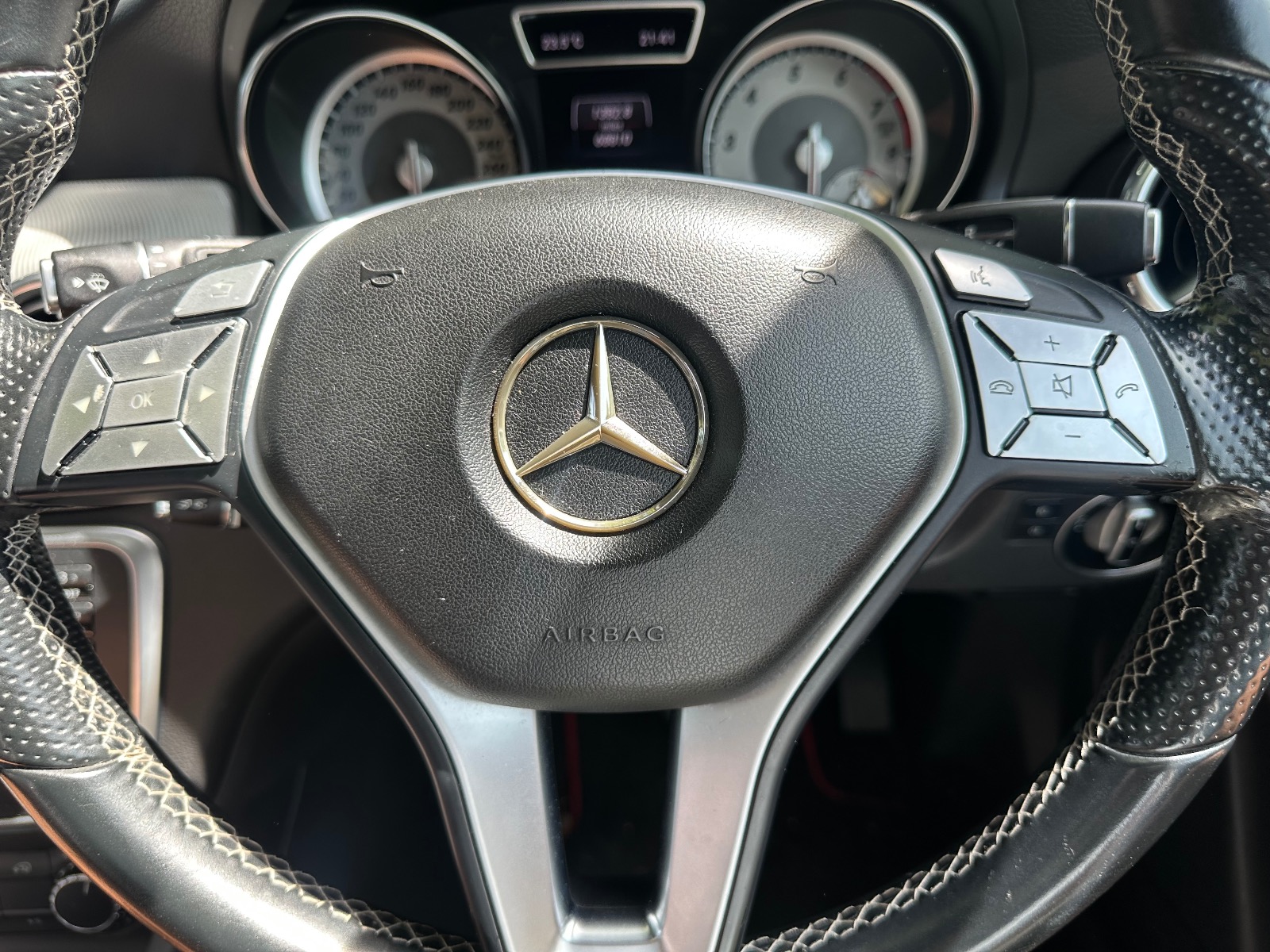 2014 Mercedes GLA — image 16