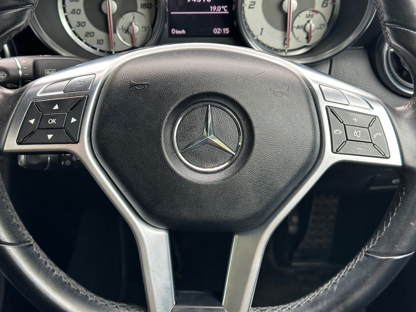 2012 Mercedes SLK — image 18