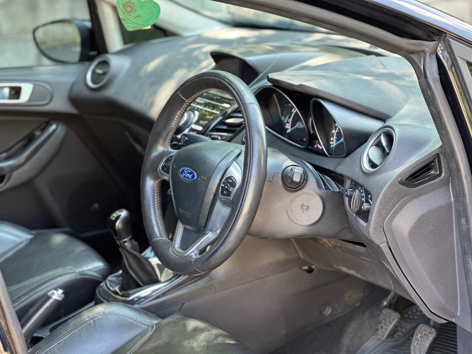 2013 Ford Fiesta Titanium — image 15