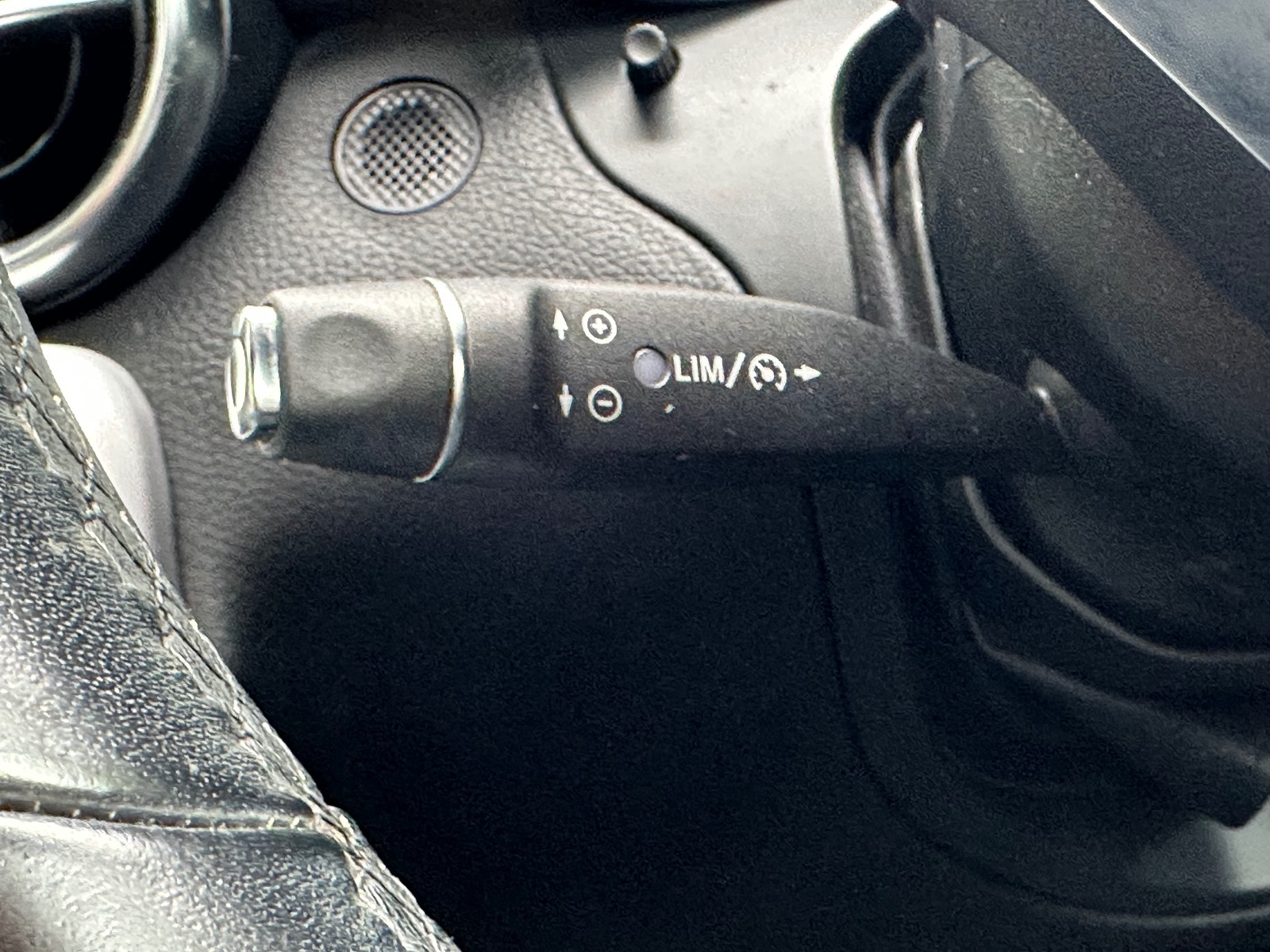 2012 Mercedes SLK — image 19