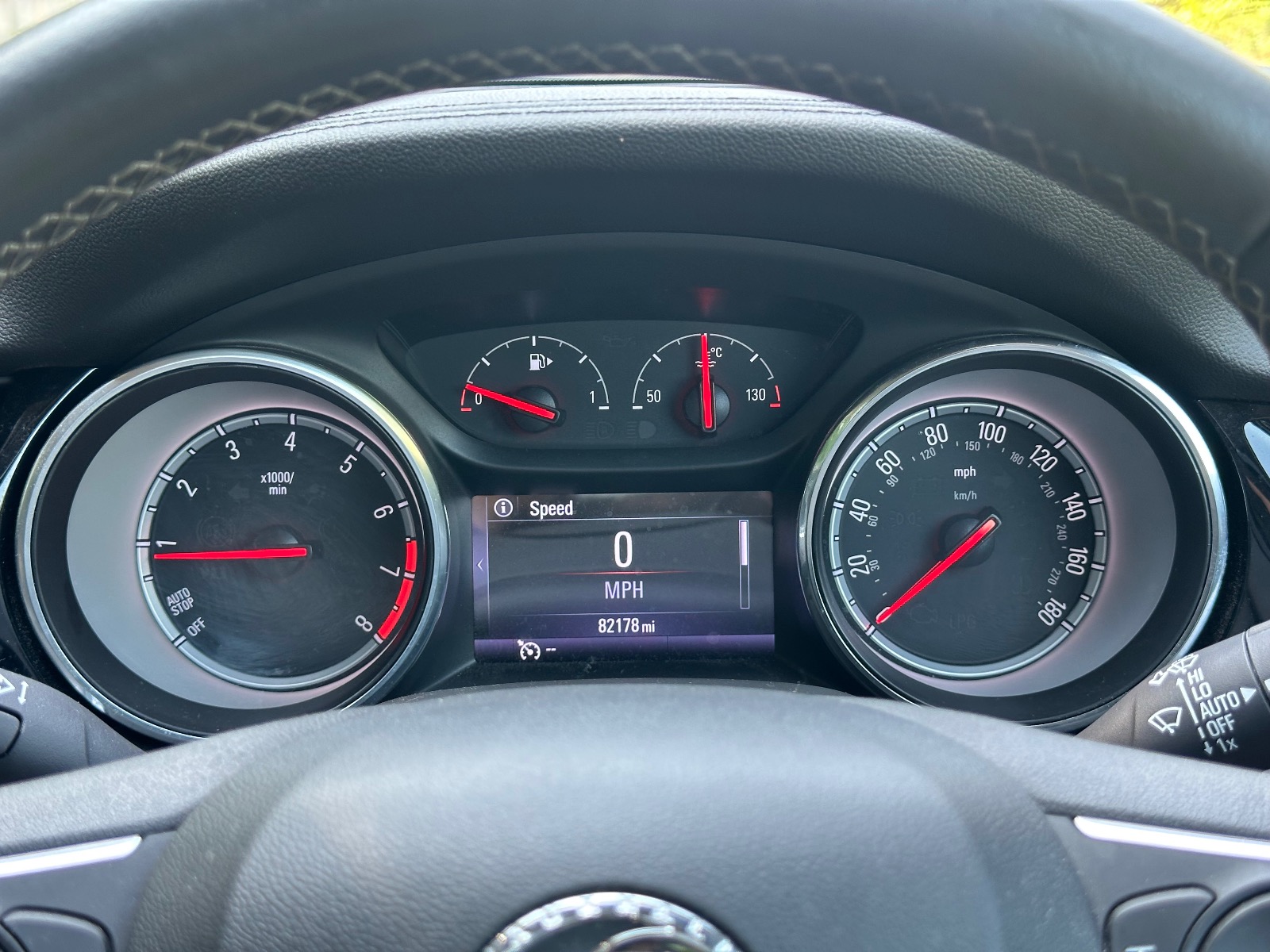 2017 Vauxhall Insignia — image 20