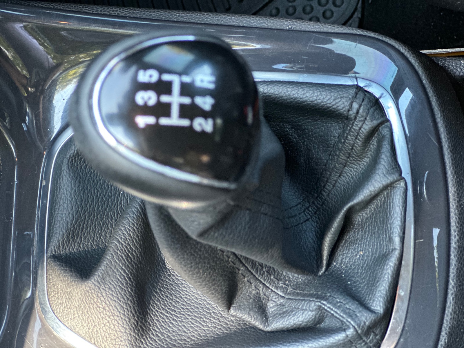 2013 Ford Fiesta Titanium — image 14