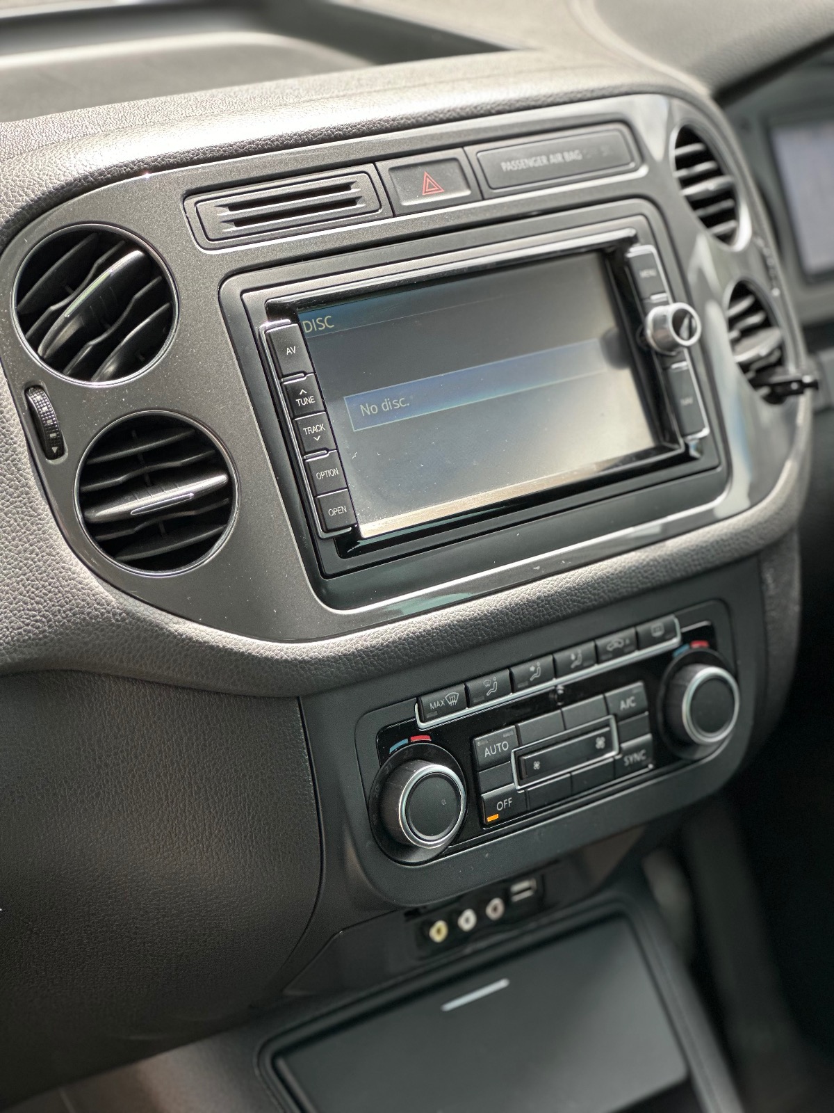2014 Volkswagen Tiguan Bluemotion — image 18
