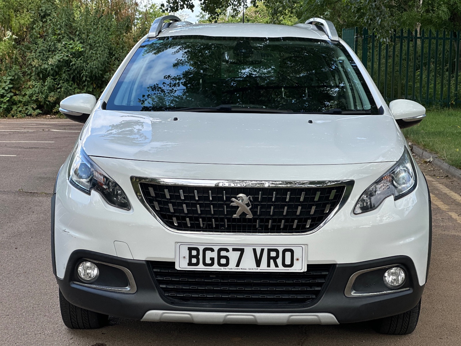 2017 Peugeot 2008 — image 5