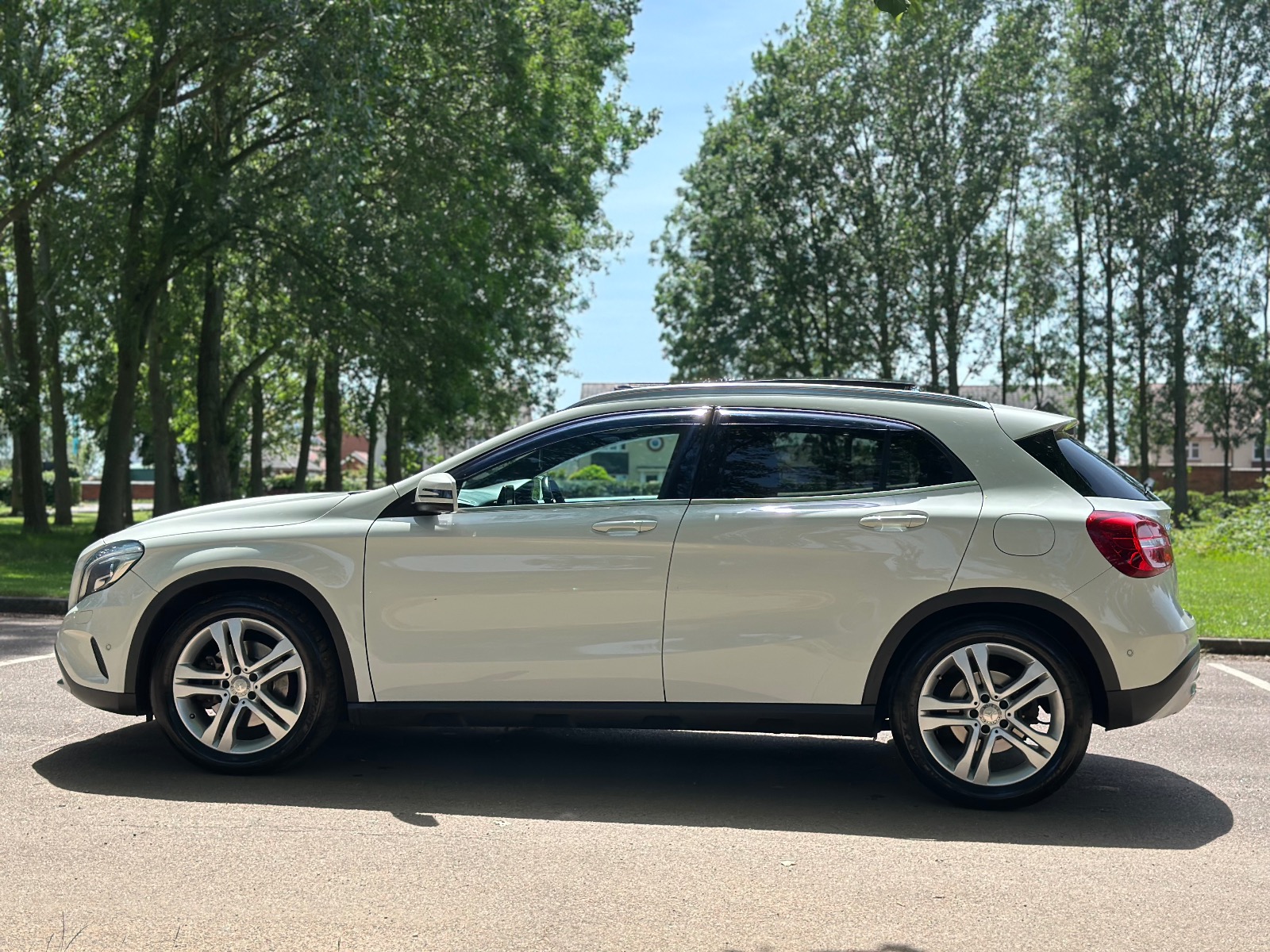 2014 Mercedes GLA — image 5
