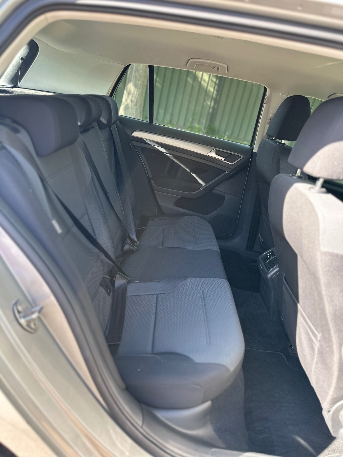 2014 Volkswagen Golf — image 7
